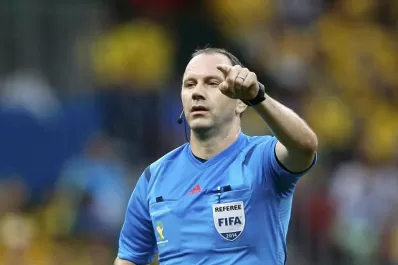 Un sueco multimillonario dirigirá el partido