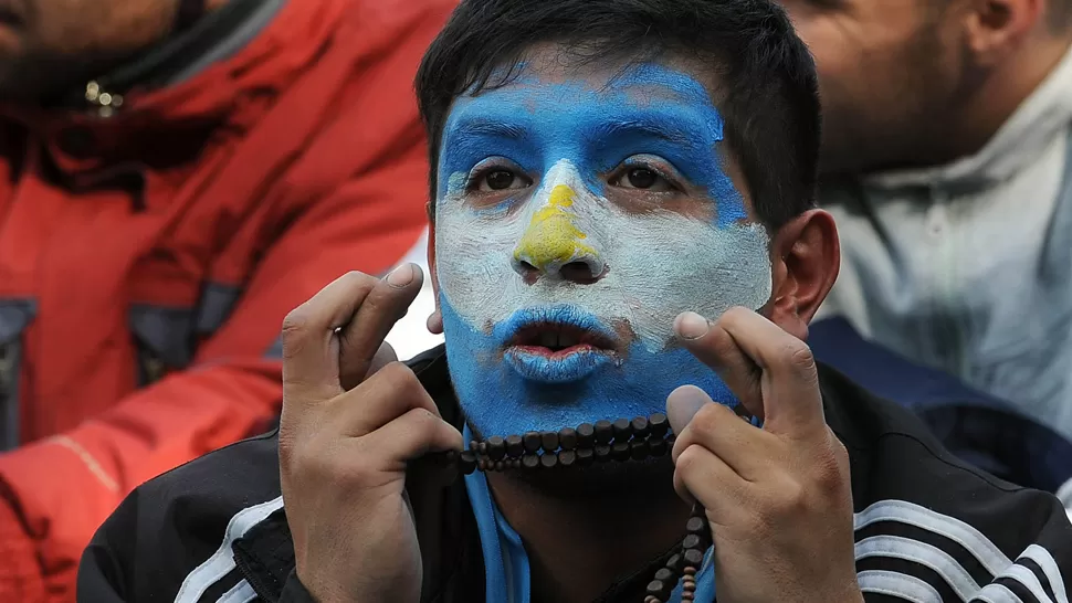 TENSION. Los hinchas deben tratar de mantener la calma durante los partidos. ARCHIVO TELAM