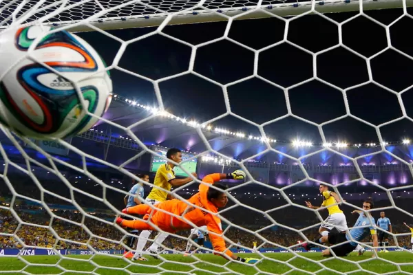 Eficacia y eficiencia goleadora de los equipos en Brasil 2014