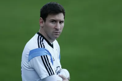 Messi lamentó la muerte de la hija de Tití Fernández
