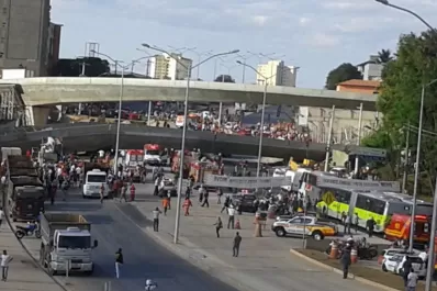 Pasamos 20 segundos antes del derrumbe, contó un periodista argentino