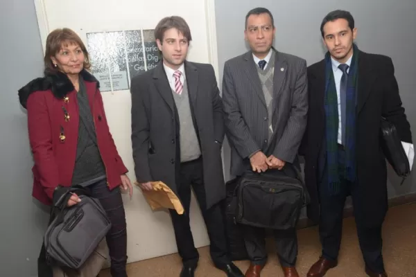 Entregaron en Buenos Aires las muestras de ADN del caso Lebbos