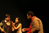 Un grotesco sobre los saqueos de diciembre llega al teatro