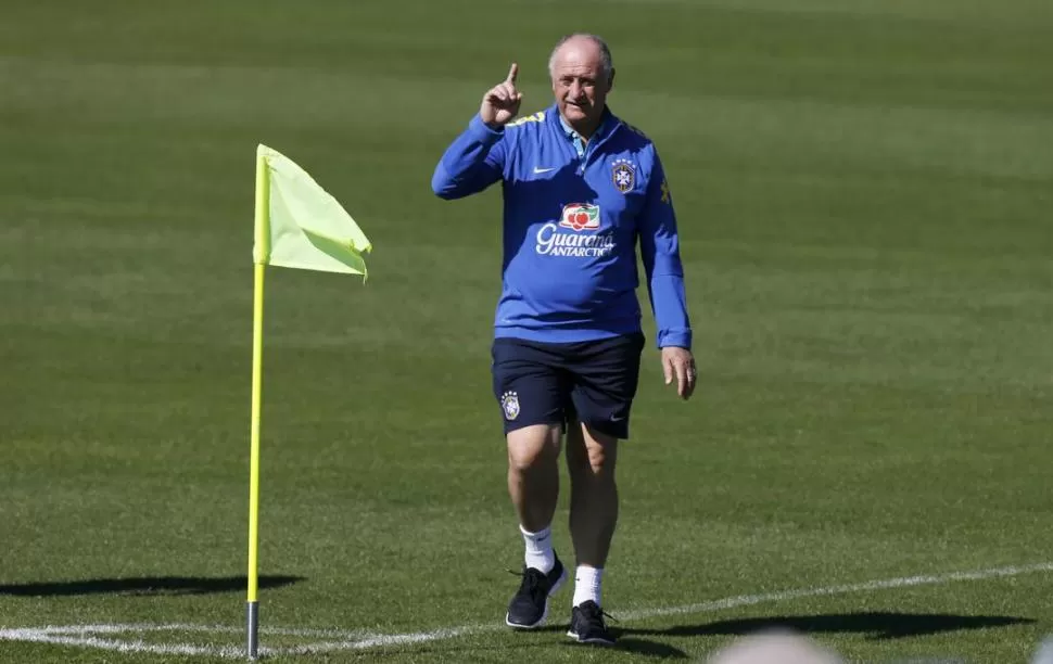 FORTALEZA. Luiz Felipe Scolari aceptó la asistencia psicológica al plantel.