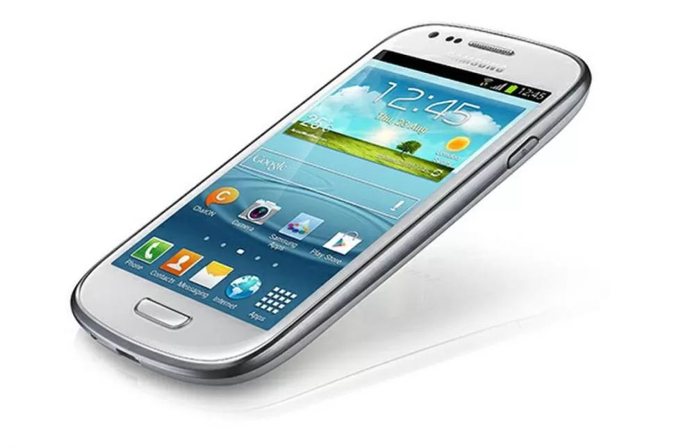  GALAXY S5 MINI. 
Casi las mismas prestaciones que su hermano mayor