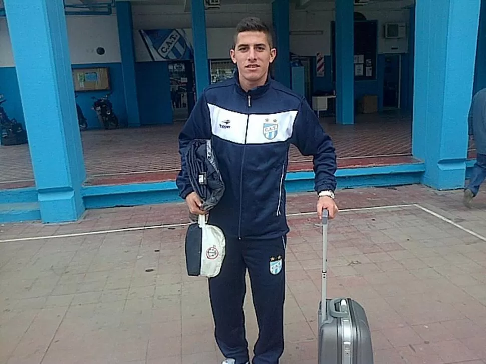 TODO LISTO. García y el resto del plantel almorzaron asado, vieron el partido de la Selección y luego viajaron a Salta. PRENSA ATLÉTICO TUCUMÁN