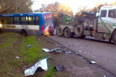 Un chico de 13 años manejaba un auto y chocó: murió su amigo