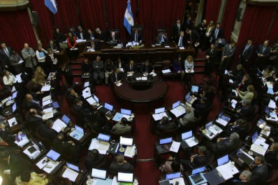 La oposición le pedirá a Boudou en el recinto que se aleje del cargo por el caso Ciccone