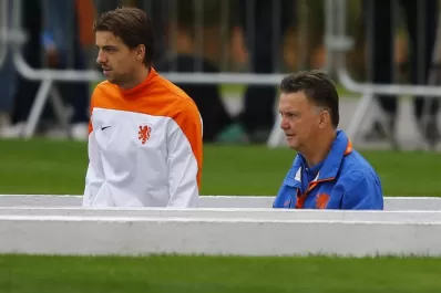 Van Gaal y el show “naranja”
