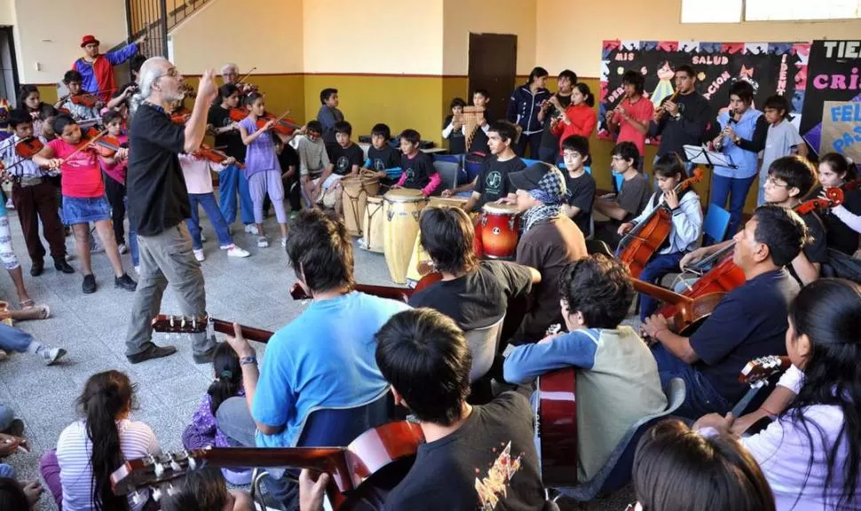 MÚSICOS BARRIALES. La orquesta del Juan XXIII estará en el Alberdi. la gaceta / archivo