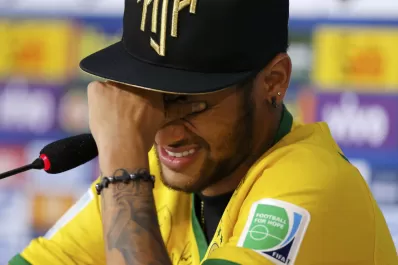 Neymar: Messi se merece ser campeón del mundo