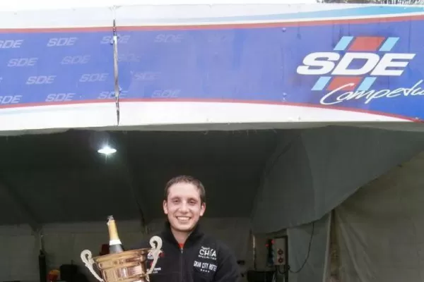 Marino pone un pie en la versión Series