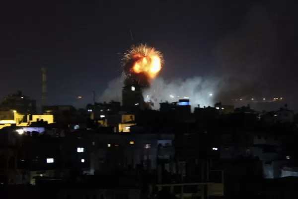 Al menos 100 muertos por los bombardeos de Israel a la Franja de Gaza