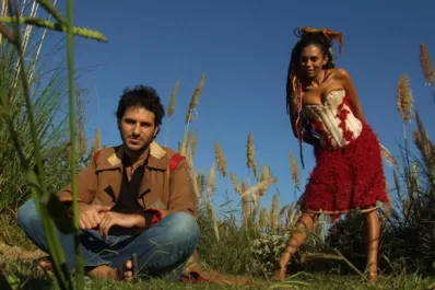 Tonolec : Entre la electrónica y los cantos tobas