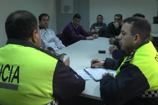 Comerciantes de Mendoza al 400 se reunieron con la Policía