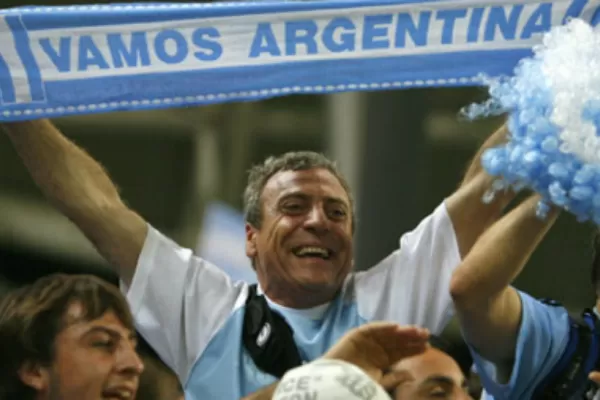 Ciudadanos argentinos en Berlín se preparan para ver la final contra Alemania