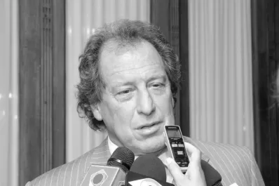 Brito sigue al frente de Adeba