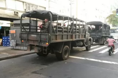 El ejército salió a las calles de Río