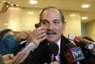 Alperovich criticó el paro docente en la UNT: los profesores cobran y los estudiantes se perjudican