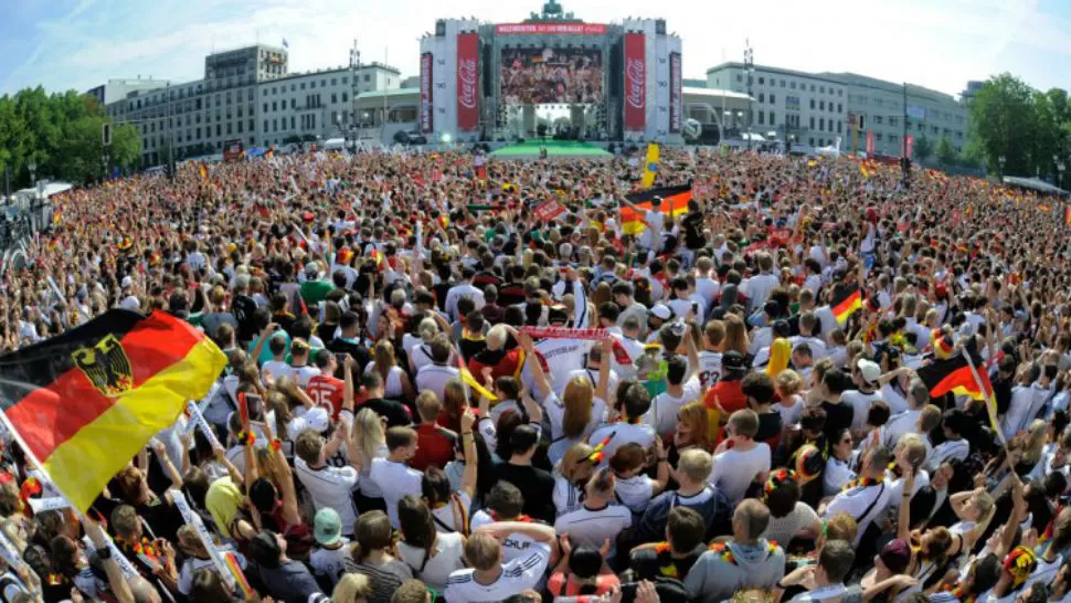 FESTEJOS. Los alemanes celebraron el título. 