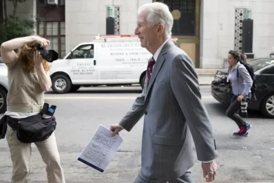 Entre el Gobierno y el mediador Pollack sólo habría llamadas por teléfono esta semana