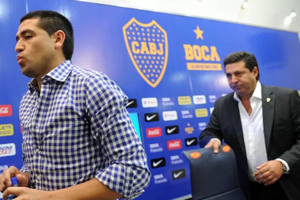 La actitud de Riquelme fastidia a la dirigencia de Boca