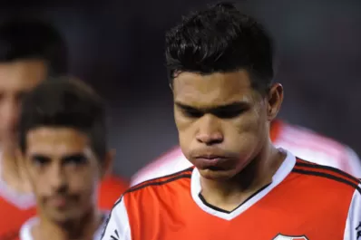 Dudas sobre el futuro de Teo Gutiérrez, y van por Scocco