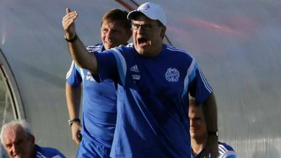 BIELSA. El argentino comenzó su etapa en el equipo francés con el pie derecho. IMAGEN TOMADA DE CLARIN.COM