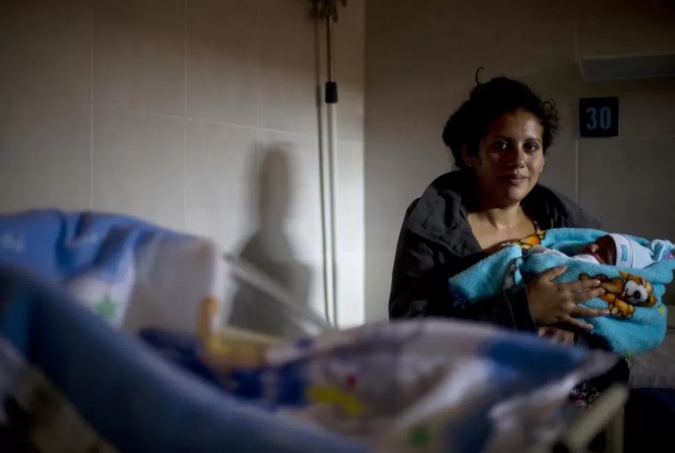 SUEÑOS. Tiziano es para su mamá la esperanza de un futuro mejor. la gaceta / foto de jorge olmos sgrosso