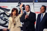 Cristina: No vamos al default, van a tener que inventar un término nuevo para disfrazar lo que pasa