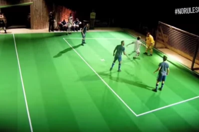 Aficionados imitan los mejores goles del Mundial Brasil 2014