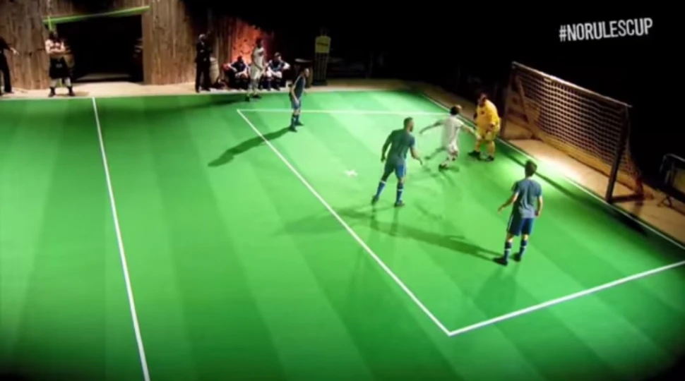 Aficionados imitan los mejores goles del Mundial Brasil 2014