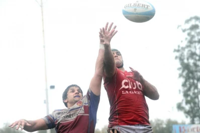 Suspenso en tres actos