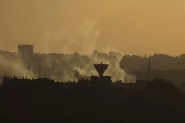 Israel y Hamas aceptan una tregua de 12 horas en Gaza