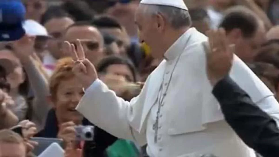 CONSEJO. El Papa Francisco llamó a la gente a no estancarse en sus vidas. LA GACETA