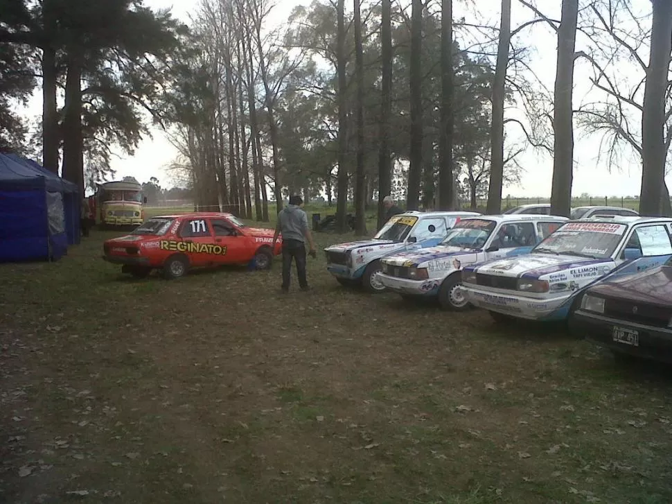 EN EL PARQUE DE ASISTENCIA. Además de verlos en los caminos, los autos de las distintas categorías podrán ser observados en el predio del Automóvil Club Argentino. 