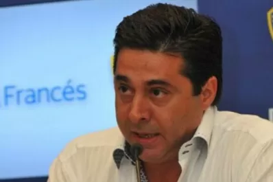Angelici: si el socio me putea por lo de Riquelme, me las tengo que aguantar