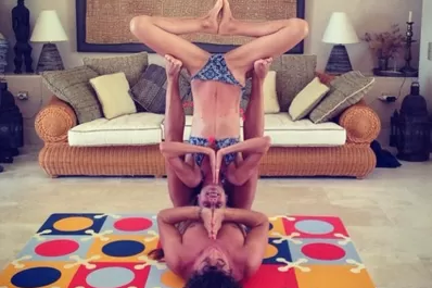 Puyol dejó el fútbol y practica yoga en Ibiza