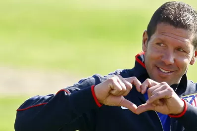 Tengo compromiso con el Atlético y solo pienso en eso, afirmó Simeone