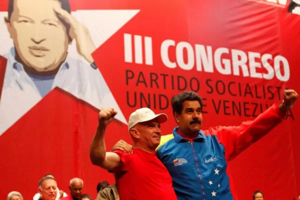 Maduro contó que un pajarito le dijo “que Chávez está feliz”