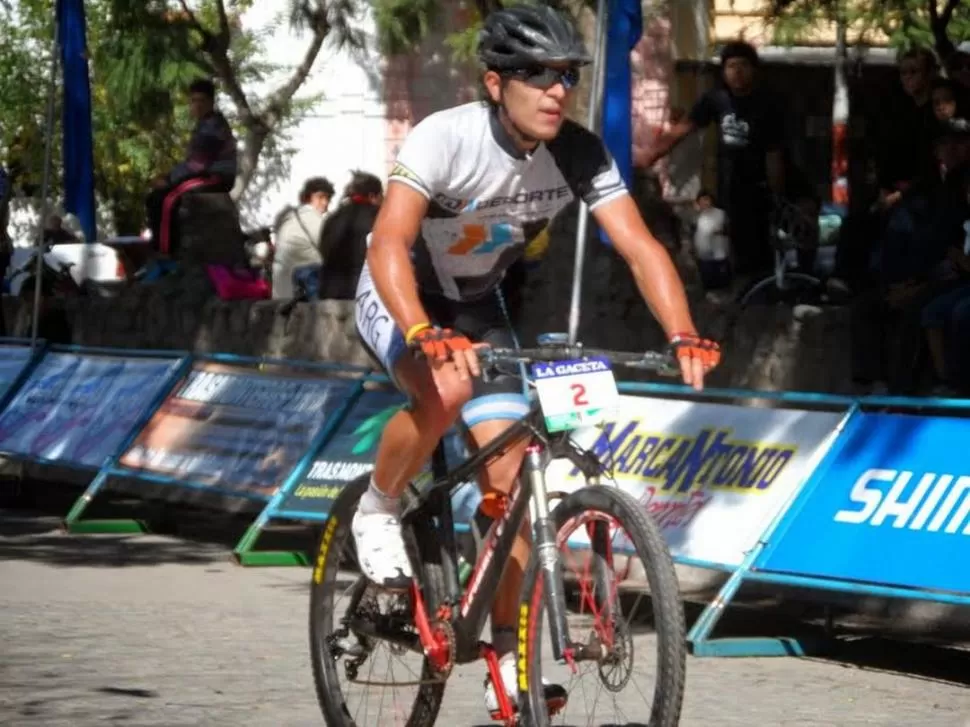 A PASO FIRME. Rodrigo Altamirano es cómodo líder de la categoría principal. 