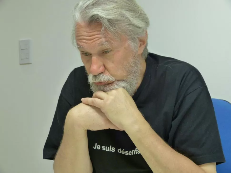 DISTENDIDO. A Jean Michel Bouvier se lo nota más tranquilo que durante el juicio oral, y habló con LA GACETA en un tono amable y calmo. la gaceta / foto de paula barbarán