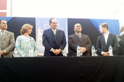 Manzur: Tucumán no tiene nada que envidiarle al mejor sanatorio de la Argentina