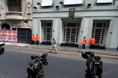 La AFA decretó siete días de duelo: no habrá fútbol el fin de semana