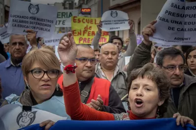 La rebelión de las tizas: Muestra de Fulvio Rivero en la Casa Adiunt