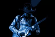 Un color que hace vibrar seis cuerdas