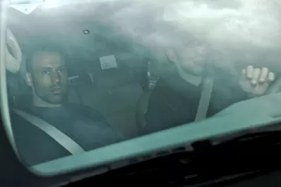 Grondona sigue uniendo dos mundos