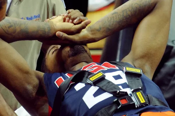 Paul George sufrió una tremenda lesión y no jugará el mundial