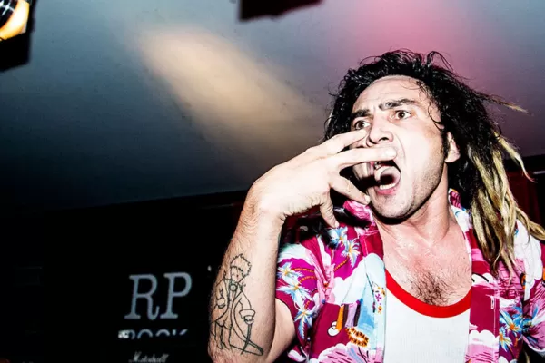 Boom Boom Kid, un barullo multicolor que viaja por la carretera