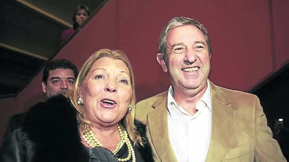 UNIDOS. Carrió y Cobos van por espacios diferentes, pero coinciden en las críticas a la presidenta. FOTO CLARIN.COM